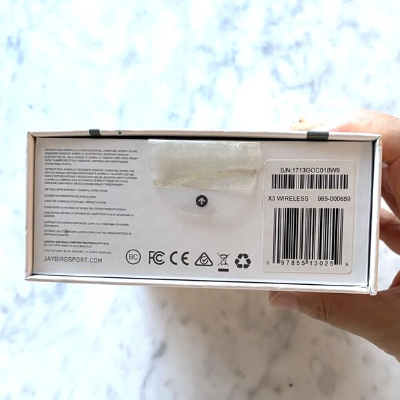 NWT Jaybird X3 Secure Fit Wireless Sweat-Proof Headphones - Picture 4 of 4